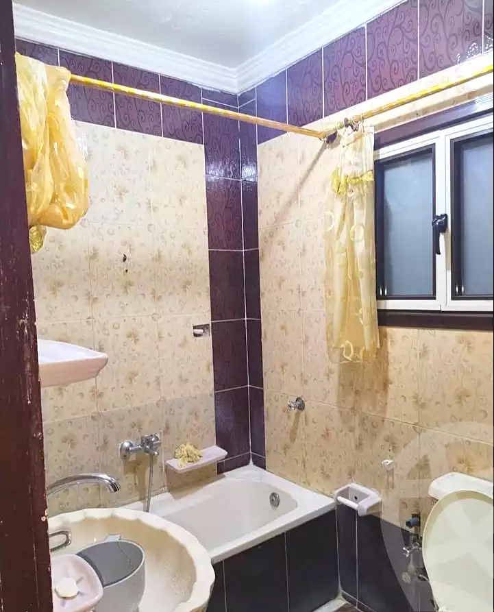 https://aqarmap.com.eg/en/listing/6700365-for-sale-alexandria-l-jmy-lbytsh-el-hay-st