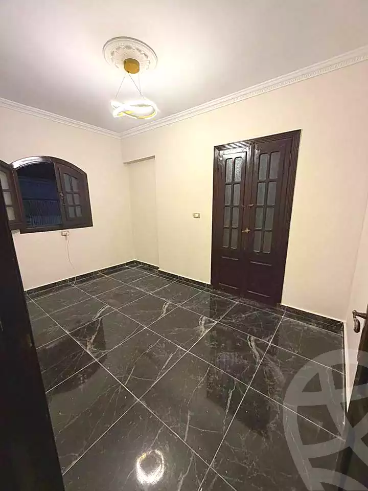 https://aqarmap.com.eg/en/listing/6700255-for-sale-alexandria-lsywf-el-falki