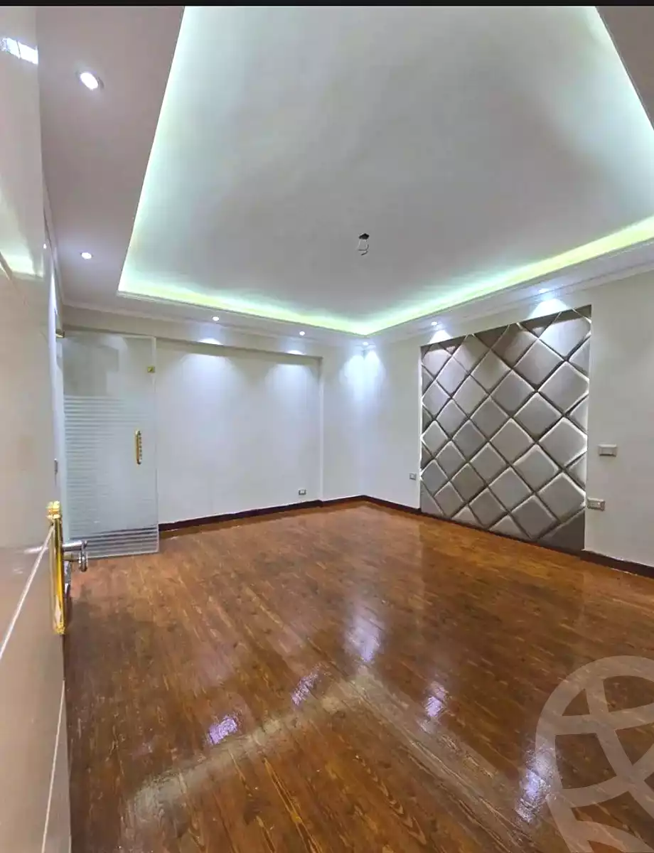 https://aqarmap.com.eg/ar/listing/6700500-for-sale-alexandria-el-asafra-l-sfr-bhry-el-geish-rd