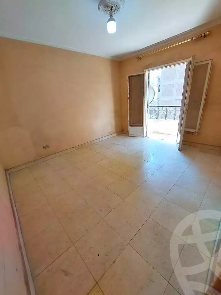 https://aqarmap.com.eg/ar/listing/6700960-for-sale-cairo-ain-shams-ain-shams-el-sharkia-el-zahraa-st