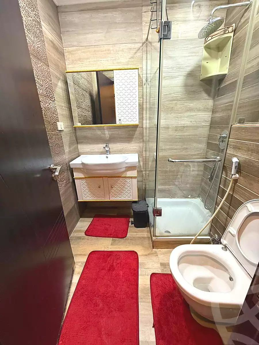 https://aqarmap.com.eg/en/listing/6701057-for-rent-cairo-el-sheikh-zayed-city-compounds-beverly-hills