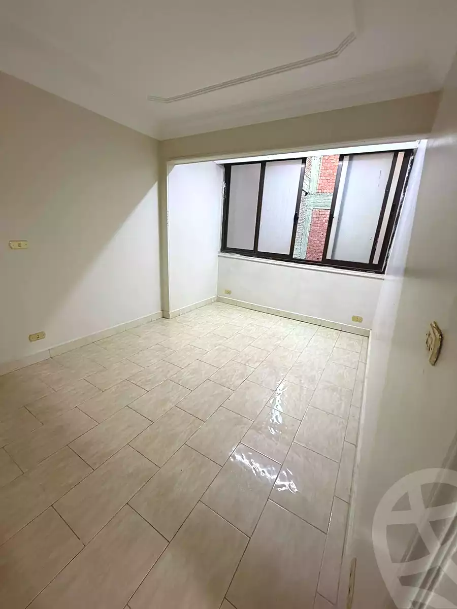 https://aqarmap.com.eg/ar/listing/6701425-for-rent-cairo-helwan-helwan-el-sharkeya-el-maraghi-st