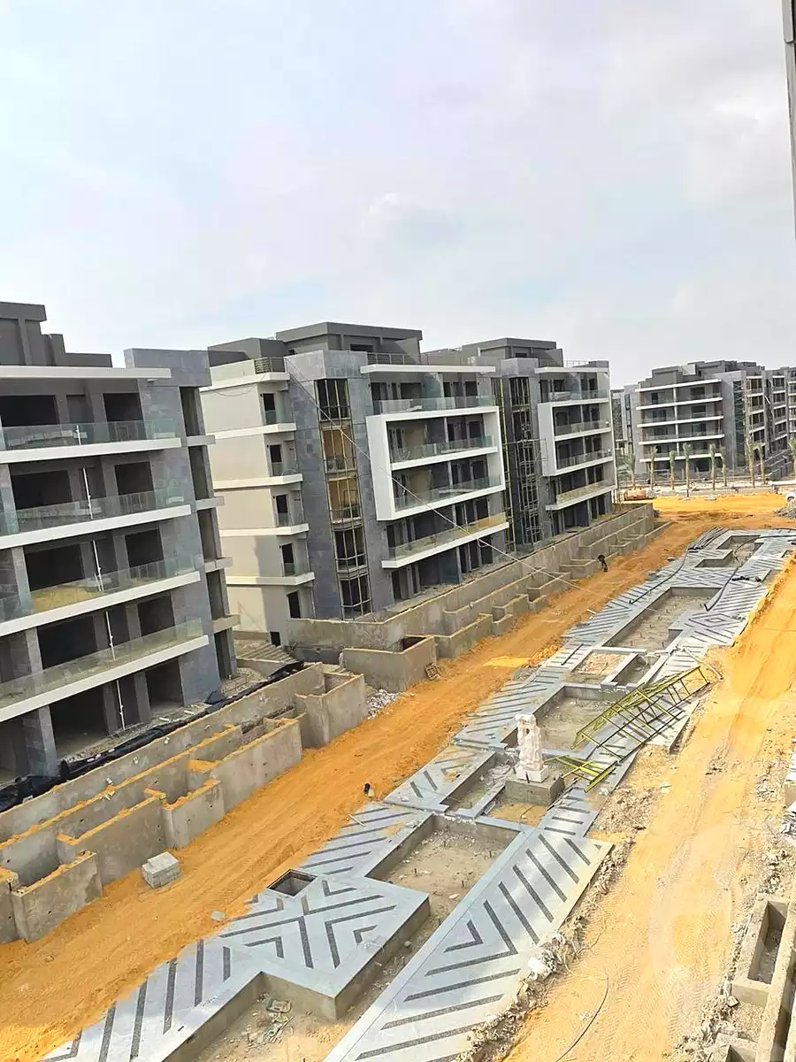 https://aqarmap.com.eg/ar/listing/6694159-for-sale-cairo-new-cairo-compounds-el-patio-oro