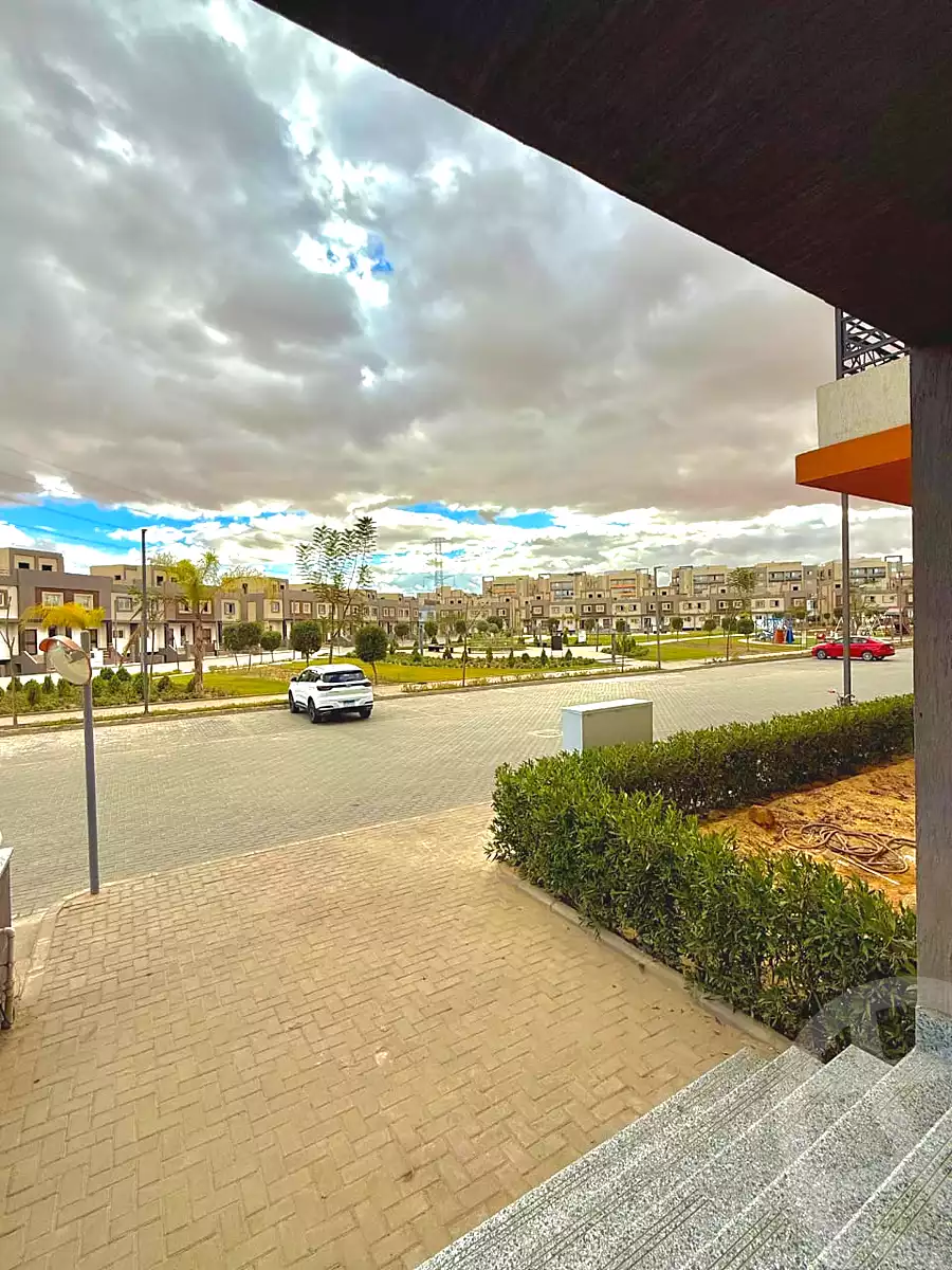 https://aqarmap.com.eg/ar/listing/6702231-for-sale-cairo-6th-of-october-hadaeq-october-kmbwnd-fy-hdyq-ktwbr-rock-eden-compound