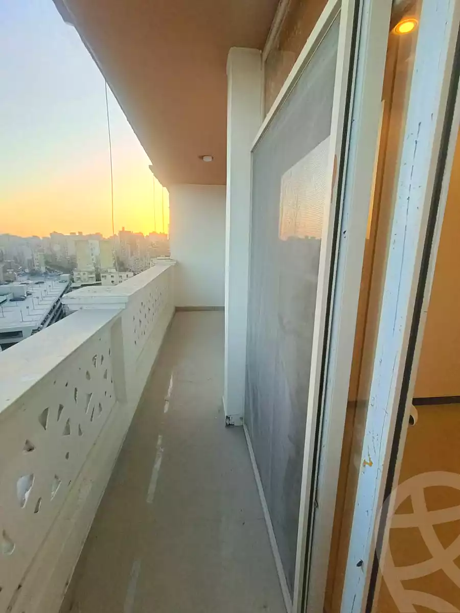 https://aqarmap.com.eg/ar/listing/6702590-for-sale-alexandria-sidi-gaber-dinshwau-st