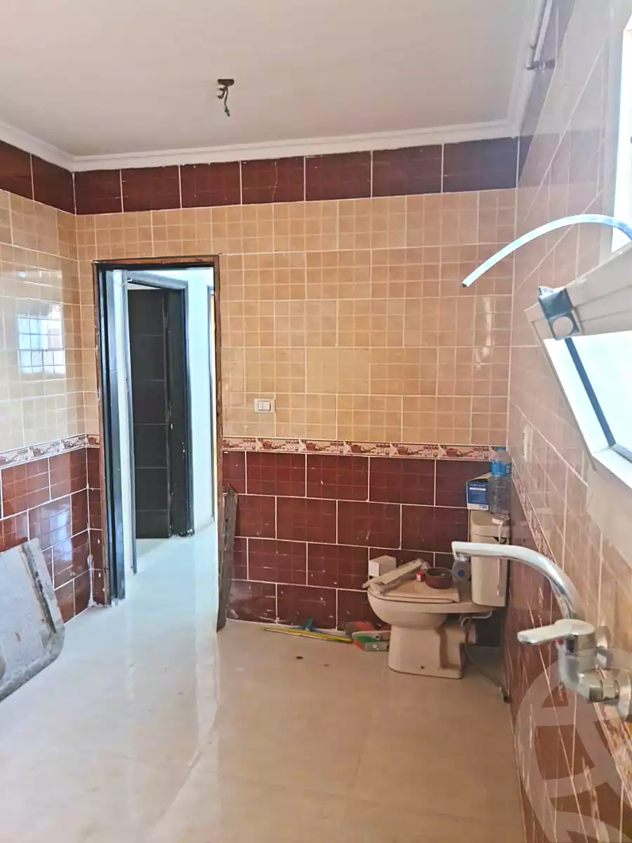 https://aqarmap.com.eg/ar/listing/6703463-for-sale-cairo-6th-of-october-el-ahyaa-neighborhood-3rd-al-hay-al-thalith-st