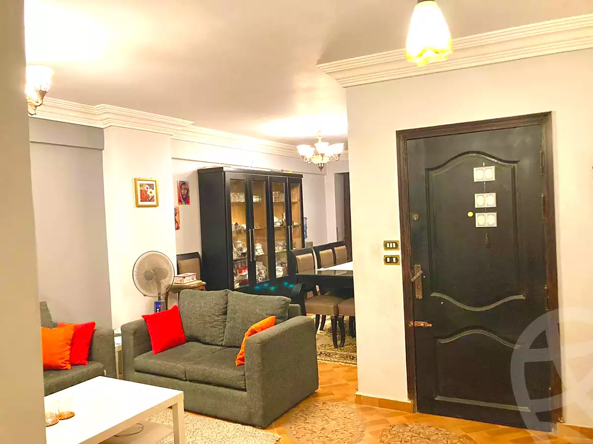 https://aqarmap.com.eg/ar/listing/6703867-for-sale-cairo-ain-shams-ain-shams-el-sharkia-el-eshrein-stt