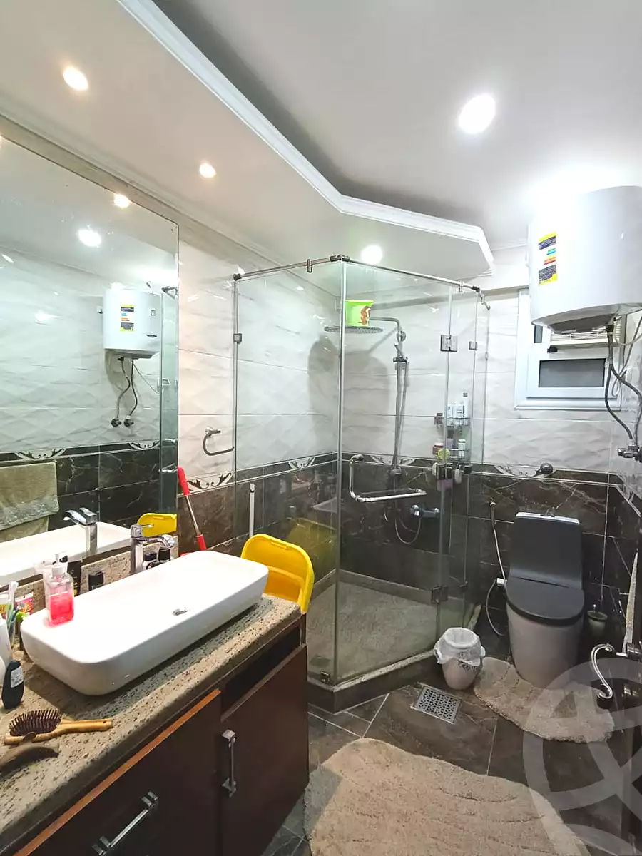 https://aqarmap.com.eg/en/listing/6703880-for-sale-alexandria-glim-zahran-roushdy-st