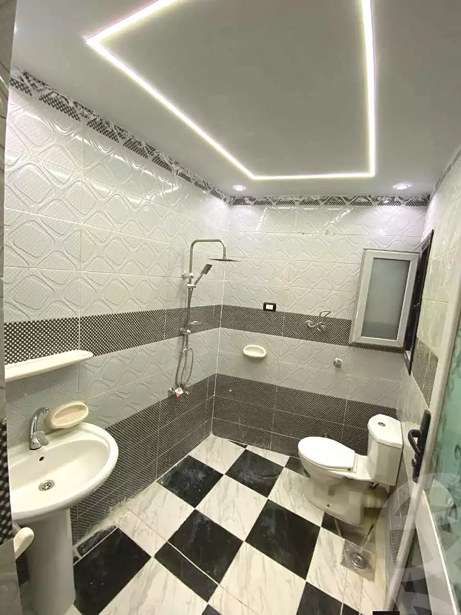 https://aqarmap.com.eg/ar/listing/6703930-for-sale-alexandria-l-jmy-lbytsh-ibrahim-othman-st