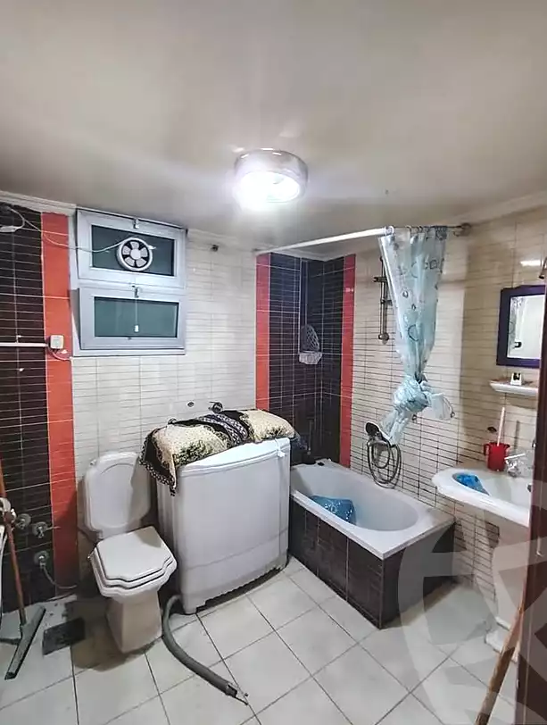 https://aqarmap.com.eg/ar/listing/6704008-for-sale-alexandria-l-jmy-lbytsh-el-hanafeya-st