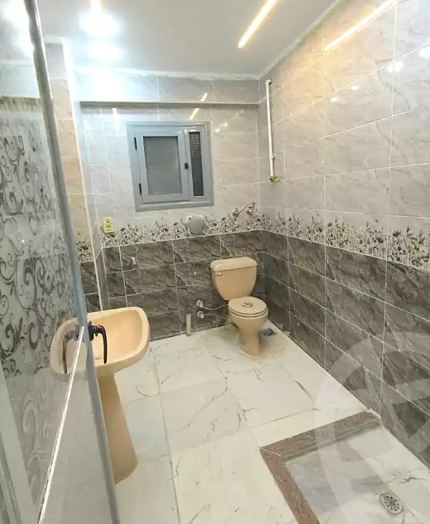 https://aqarmap.com.eg/en/listing/6704056-for-sale-alexandria-l-jmy-lbytsh-qased-kareem-st