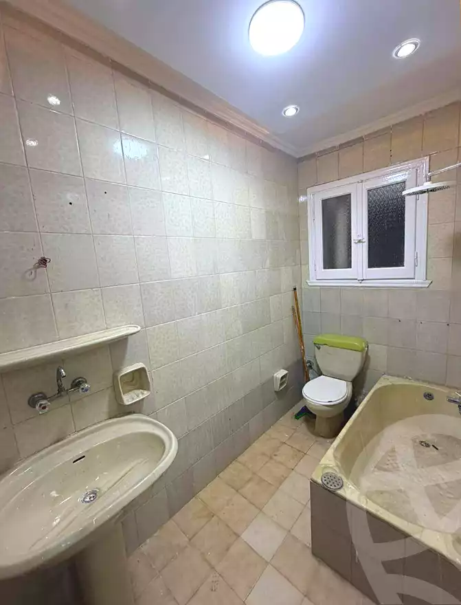 https://aqarmap.com.eg/en/listing/6704061-for-sale-alexandria-l-jmy-lbytsh-el-hanafeya-st