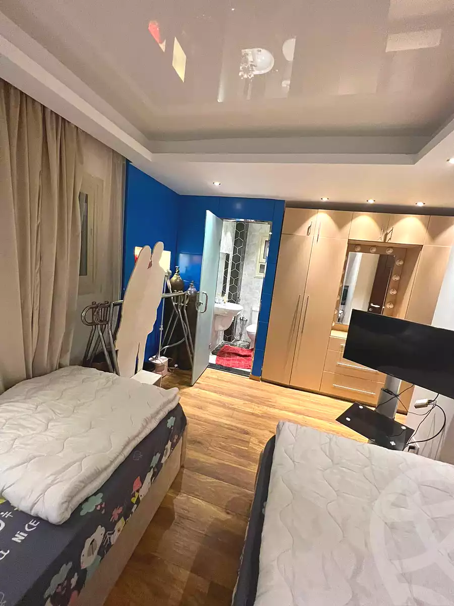 https://aqarmap.com.eg/ar/listing/6704737-for-sale-cairo-el-sheikh-zayed-city-compounds-kmbwnd-ljwmn