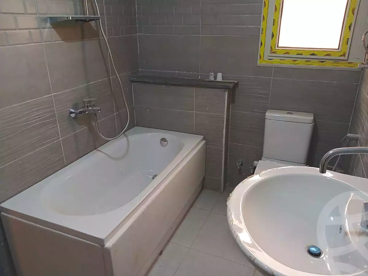 https://aqarmap.com.eg/ar/listing/6704741-for-rent-cairo-new-cairo-el-banafsg-el-banafsag-omarat-al-gabri-st