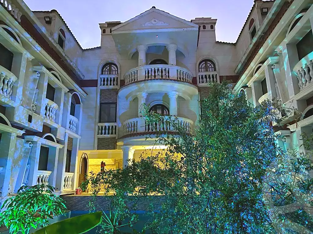 https://aqarmap.com.eg/en/listing/6704775-for-sale-alexandria-brj-l-rb-ljdyd-central-axis