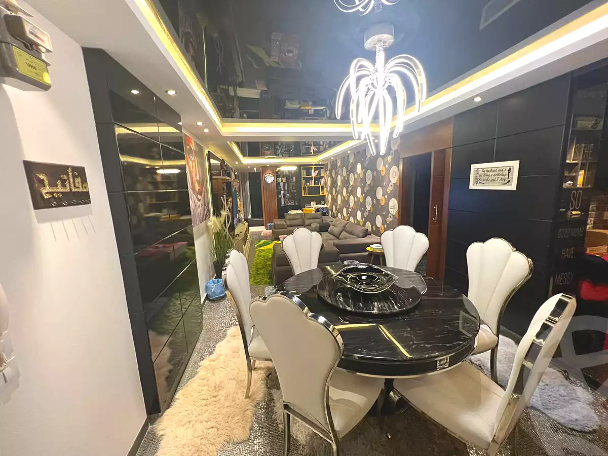 https://aqarmap.com.eg/ar/listing/6704782-for-sale-cairo-el-sheikh-zayed-city-compounds-kmbwnd-ljwmn