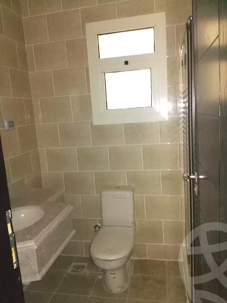 https://aqarmap.com.eg/en/listing/6704952-for-sale-cairo-el-sheikh-zayed-city-compounds-dh-drys