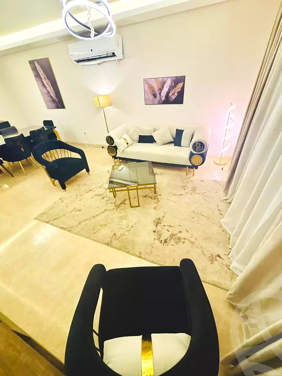 https://aqarmap.com.eg/ar/listing/6705633-for-rent-cairo-el-sheikh-zayed-city-compounds-zyd-wr-llttwyr-park-towers-zed-el-sheikh-zayed-compound