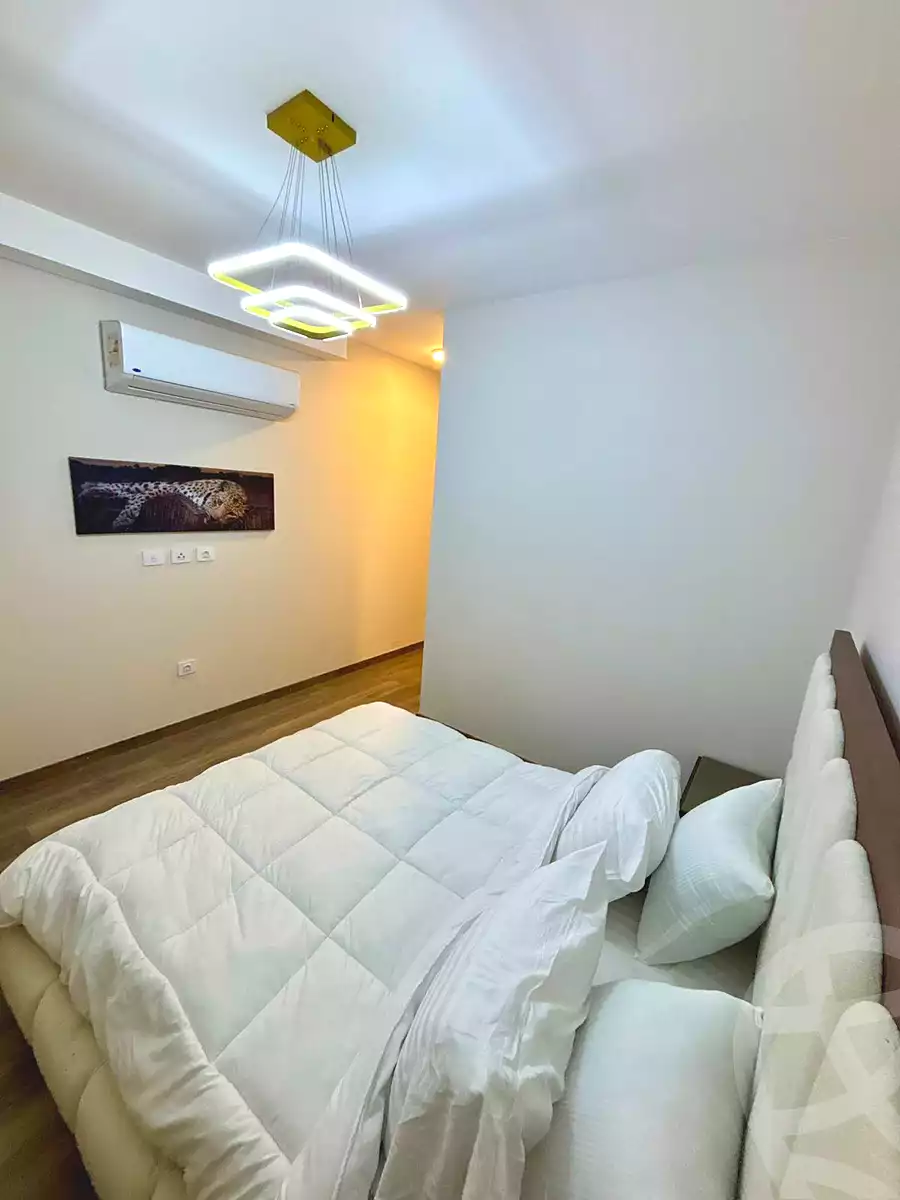 https://aqarmap.com.eg/ar/listing/6705660-for-rent-cairo-el-sheikh-zayed-city-compounds-zyd-wr-llttwyr-park-towers-zed-el-sheikh-zayed-compound