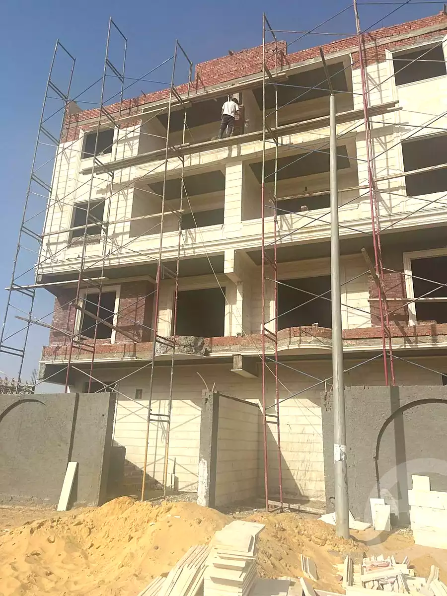 https://aqarmap.com.eg/ar/listing/6703662-for-sale-cairo-al-oubour-el-hay-el-sades-amr-ibn-el-ass-st