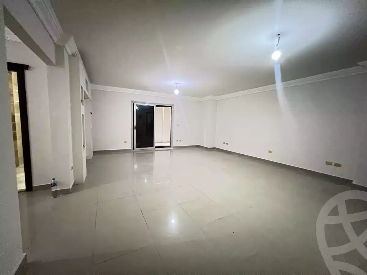 https://aqarmap.com.eg/ar/listing/6705914-for-sale-alexandria-stanley-abd-el-aziz-fahmy-st