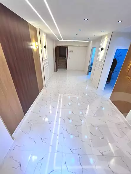 https://aqarmap.com.eg/ar/listing/6705942-for-sale-alexandria-l-jmy-lbytsh-el-hay-st