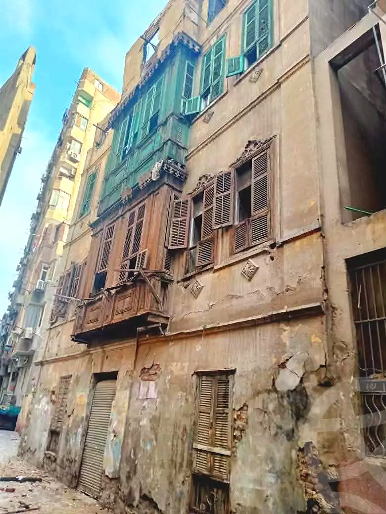 https://aqarmap.com.eg/ar/listing/6705907-for-sale-cairo-el-sayyeda-zeinab-omar-khayrat-st