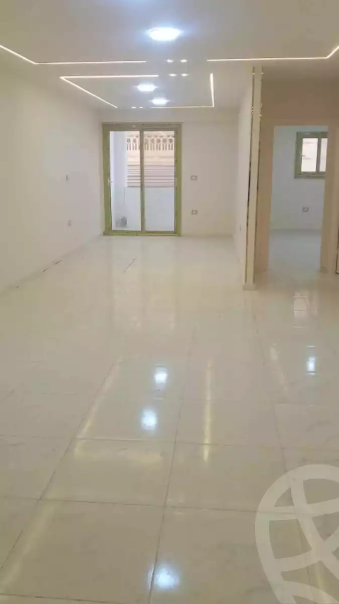 https://aqarmap.com.eg/ar/listing/6706275-for-sale-alexandria-lsywf-abd-el-fattah-el-shashaei-st