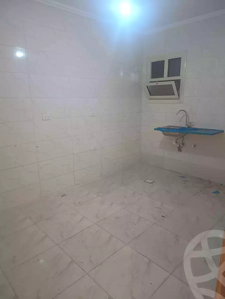 https://aqarmap.com.eg/ar/listing/6706758-for-rent-cairo-helwan-helwan-el-sharkeya-khesro-basha-st