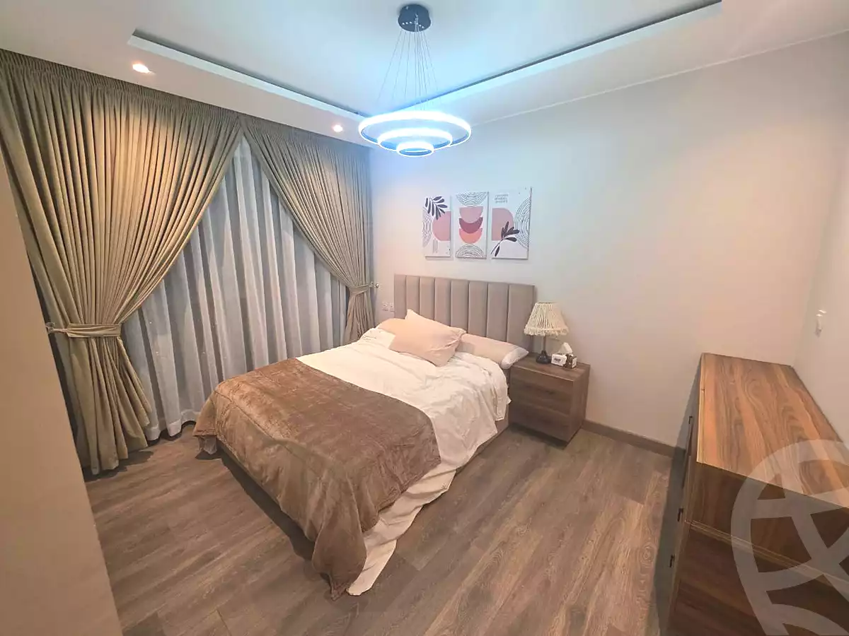 https://aqarmap.com.eg/ar/listing/6706776-for-rent-cairo-el-sheikh-zayed-city-compounds-zyd-wr-llttwyr-park-towers-zed-el-sheikh-zayed-compound