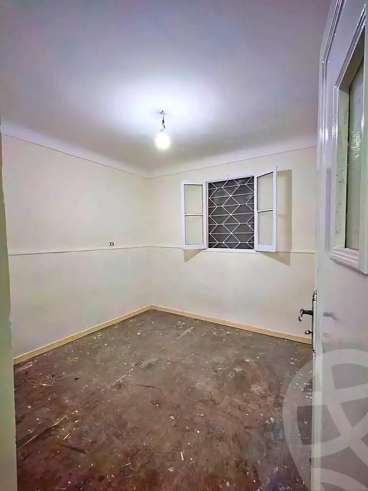 https://aqarmap.com.eg/ar/listing/6706819-for-sale-alexandria-sydy-bshr-sydy-bshr-bhry-gamal-abd-el-nasir-st