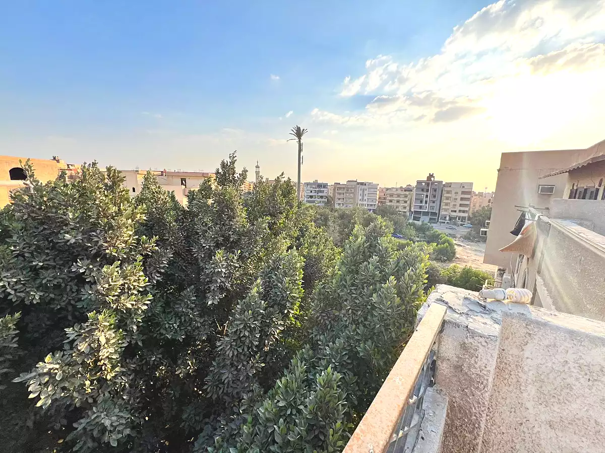 https://aqarmap.com.eg/ar/listing/6707883-for-sale-cairo-6th-of-october-el-ahyaa-neighborhood-5th-street-11