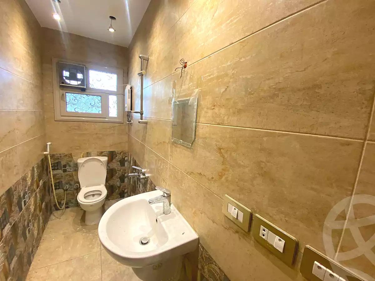 https://aqarmap.com.eg/en/listing/6708062-for-rent-cairo-el-mohandesen-abd-el-moneam-riad-st