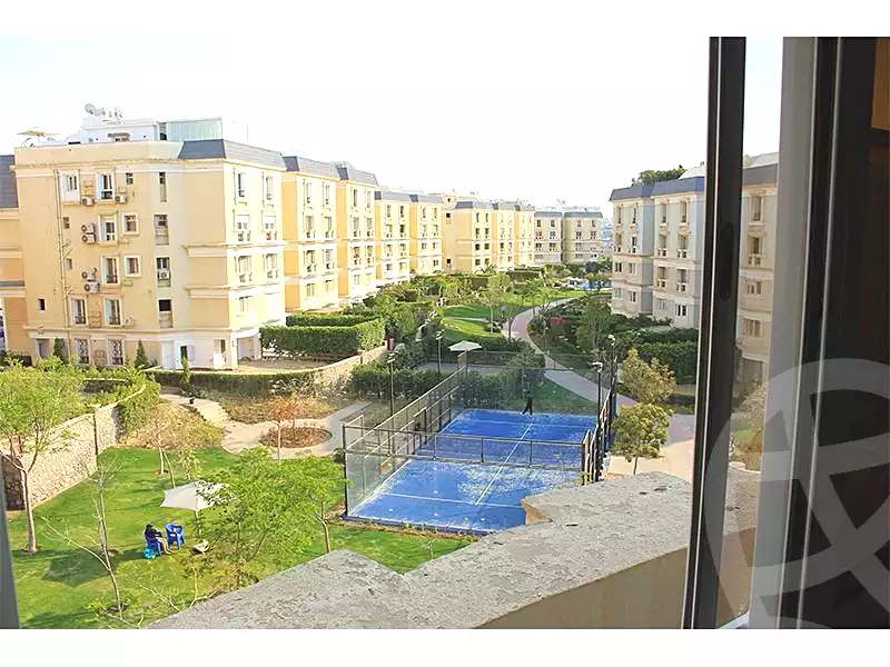 https://aqarmap.com.eg/ar/listing/6708159-for-sale-cairo-new-cairo-compounds-mountain-view-hyde-park
