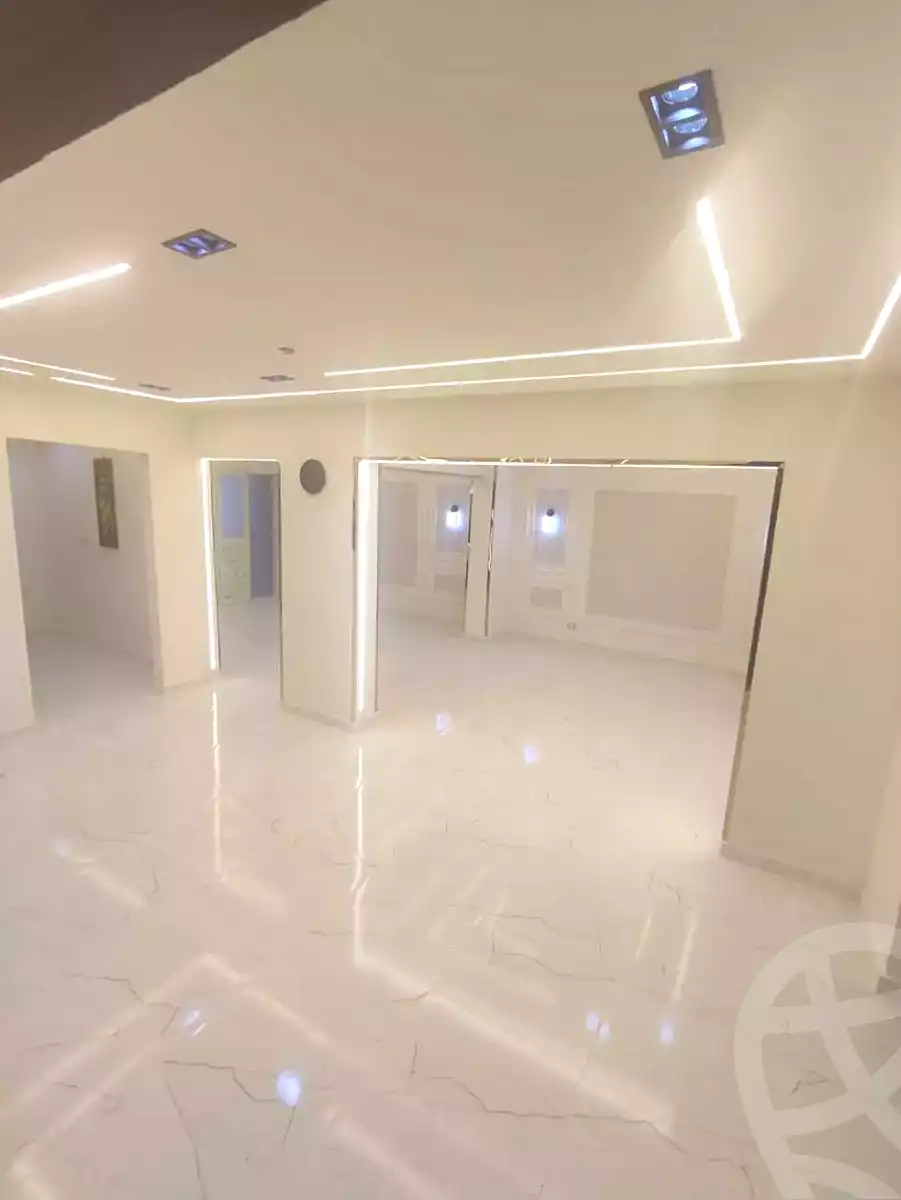 https://aqarmap.com.eg/en/listing/6708337-for-sale-alexandria-el-mandara-shr-jml-bd-lnsr