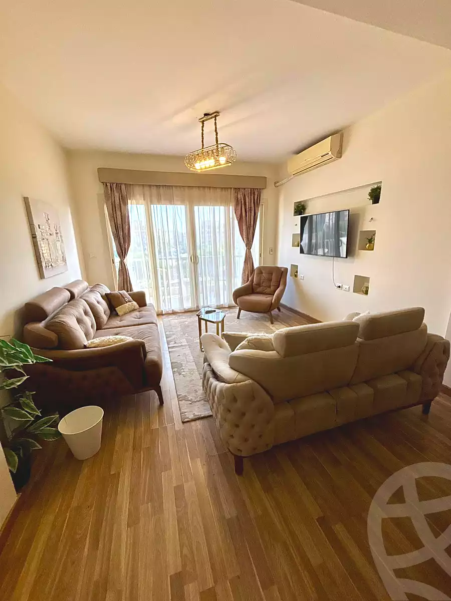 https://aqarmap.com.eg/ar/listing/6708346-for-rent-cairo-el-sheikh-zayed-city-compounds-dh-drys