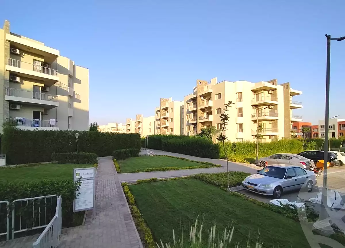 https://aqarmap.com.eg/en/listing/6708488-for-sale-cairo-el-sheikh-zayed-city-compounds-dh-drys