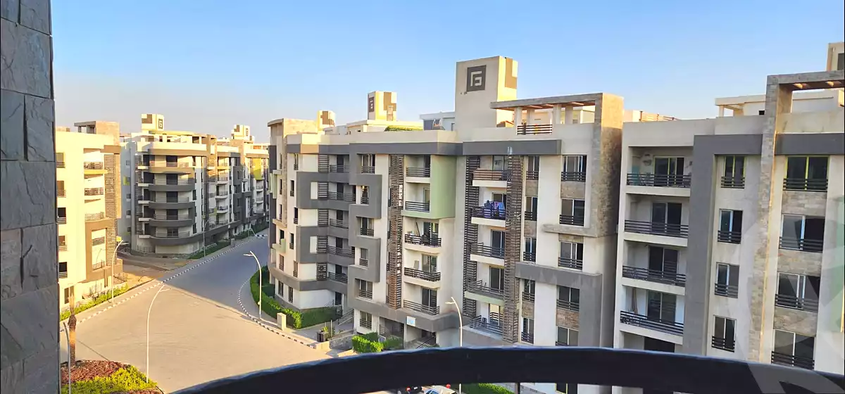 https://aqarmap.com.eg/en/listing/6708505-for-sale-cairo-6th-of-october-hadaeq-october-kmbwnd-fy-hdyq-ktwbr-kenz
