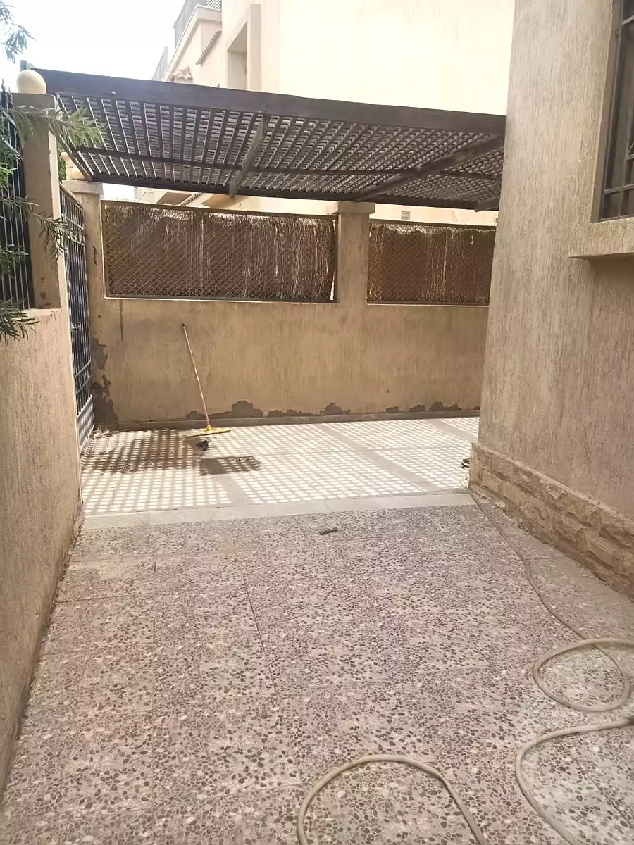 https://aqarmap.com.eg/en/listing/6708521-for-sale-cairo-6th-of-october-hadaeq-october-kmbwnd-fy-hdyq-ktwbr-rihana