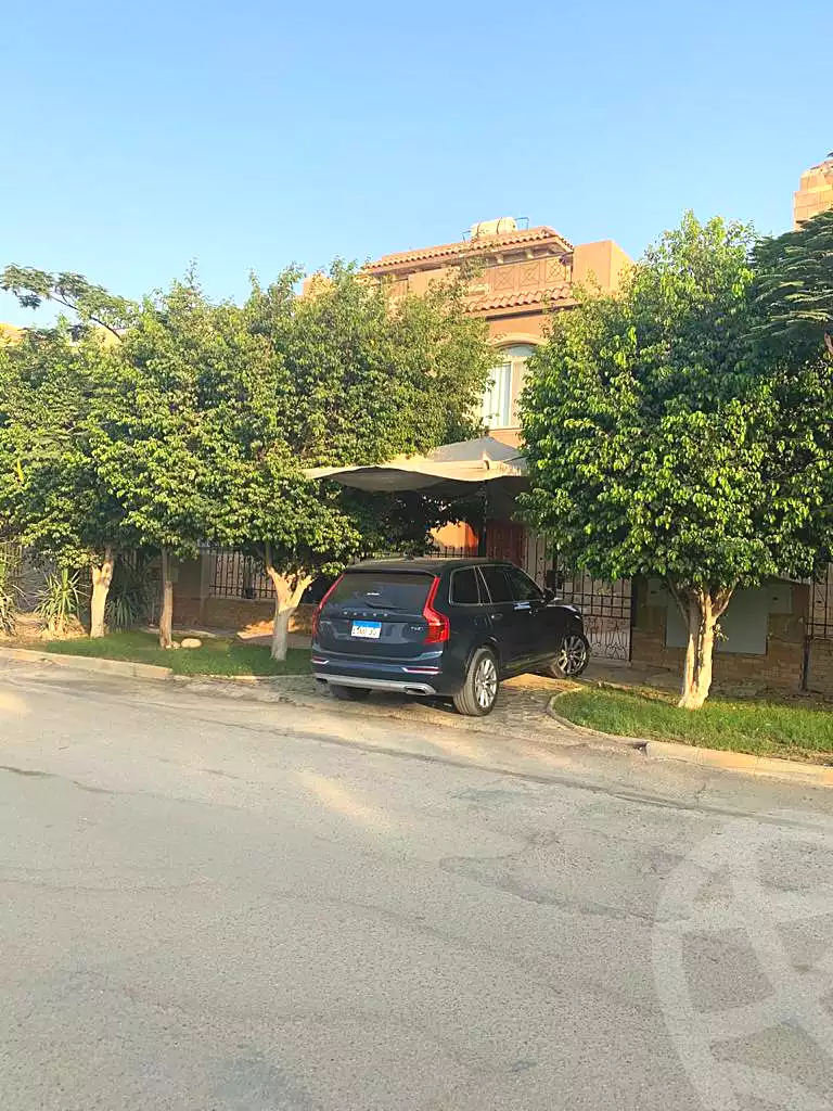 https://aqarmap.com.eg/ar/listing/6708558-for-sale-cairo-6th-of-october-compounds-dream-land-flower-resort