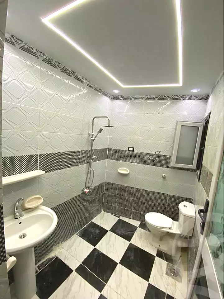 https://aqarmap.com.eg/ar/listing/6709346-for-sale-alexandria-l-jmy-lbytsh-ibrahim-othman-st
