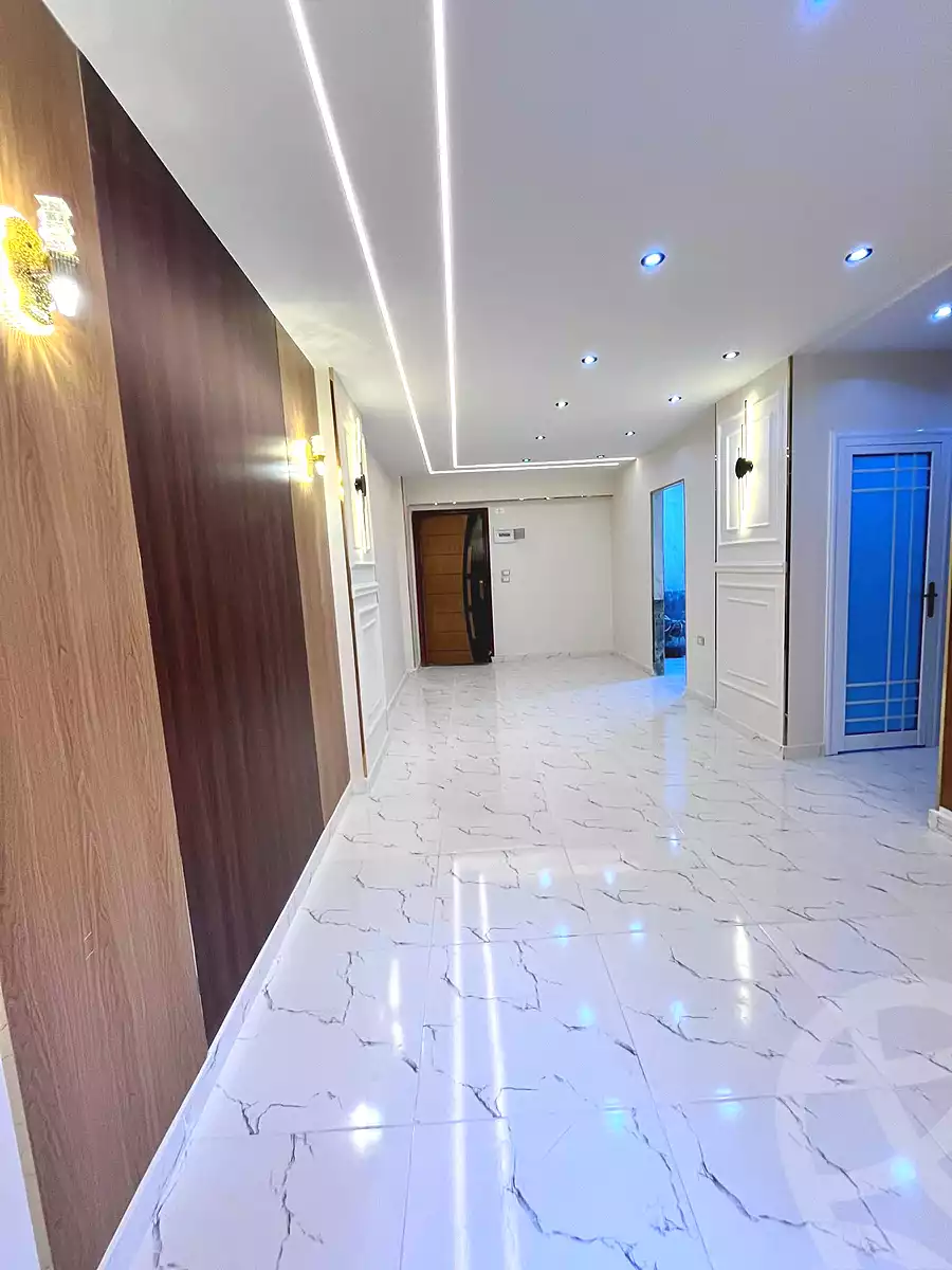 https://aqarmap.com.eg/ar/listing/6709890-for-sale-alexandria-l-jmy-lbytsh-el-hay-st