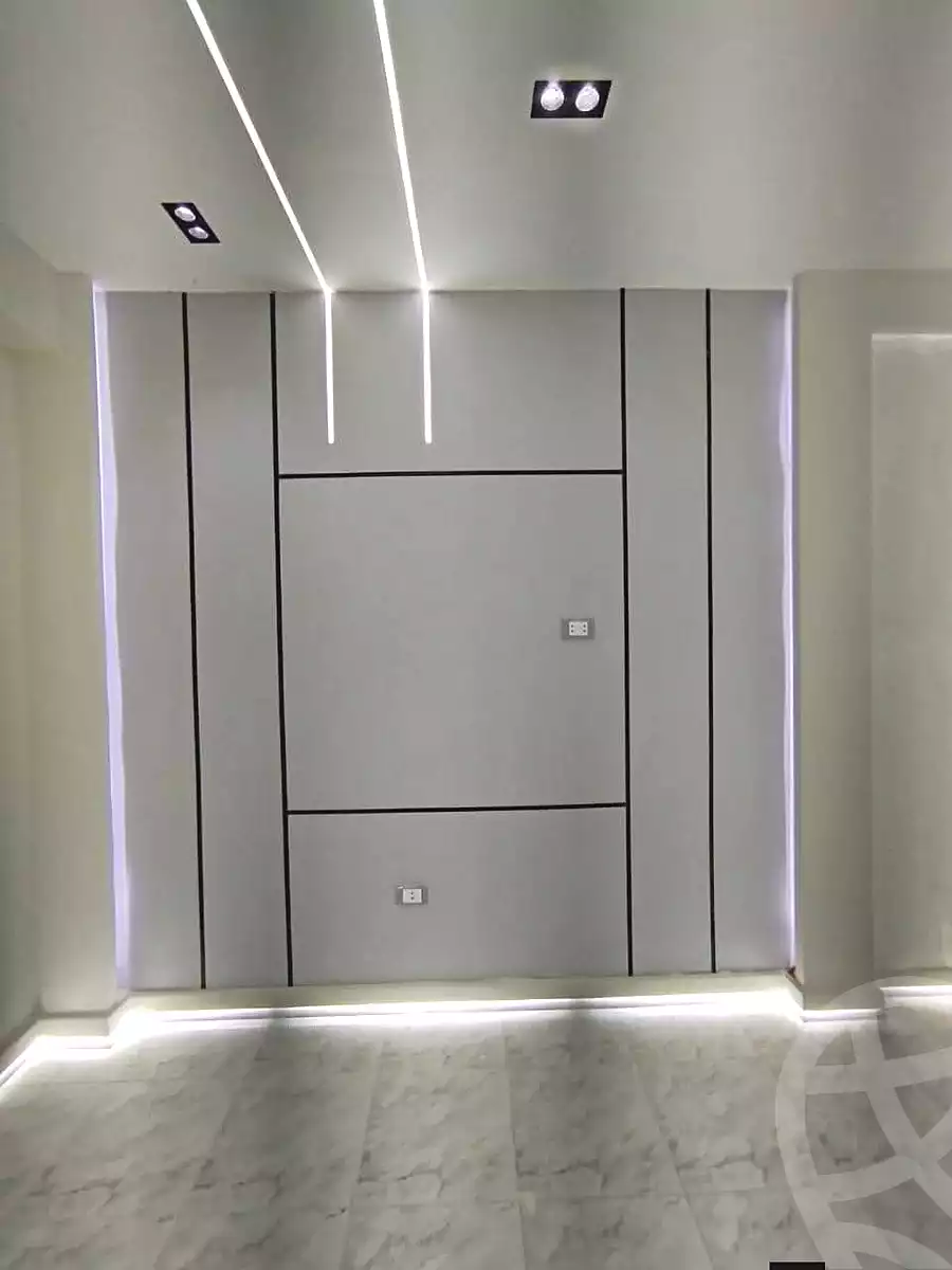 https://aqarmap.com.eg/ar/listing/6710018-for-sale-alexandria-l-jmy-lbytsh-bianchiii