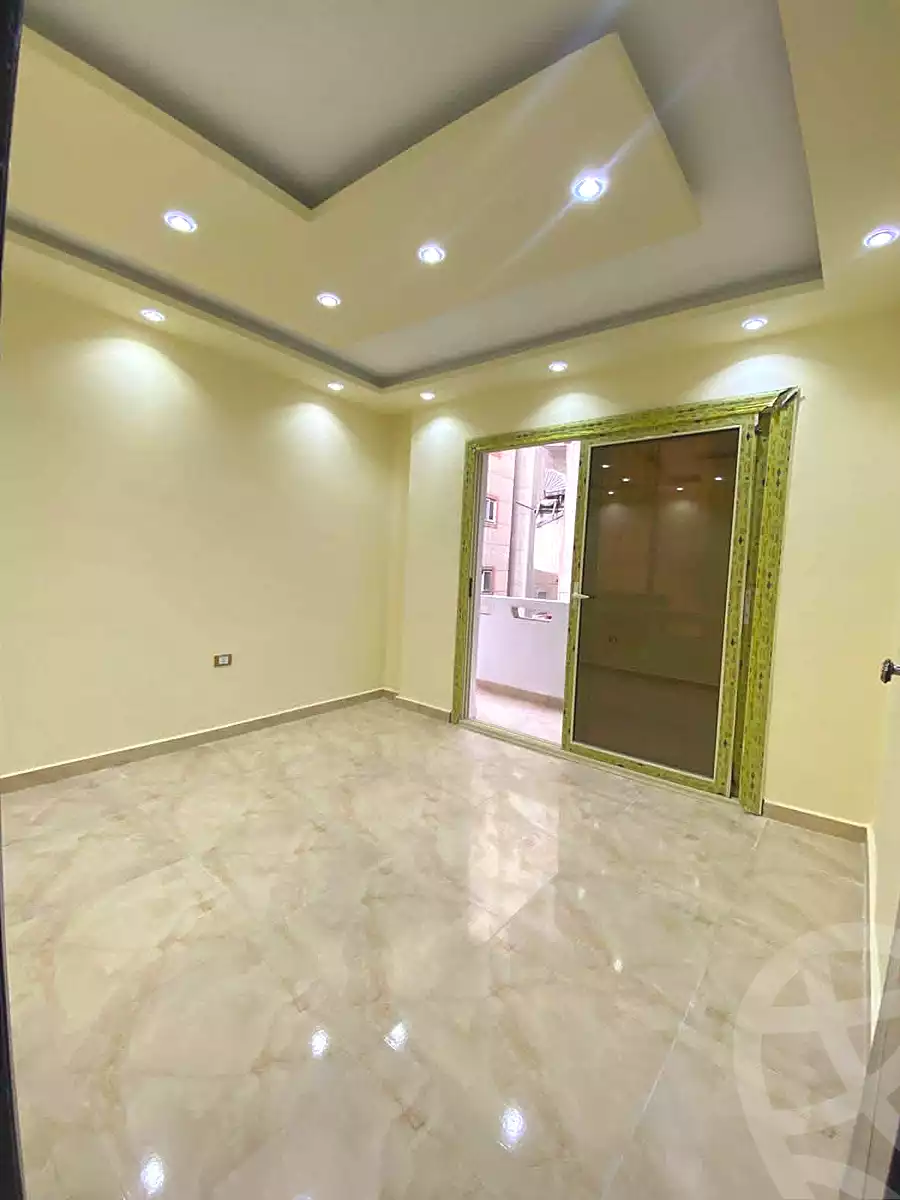 https://aqarmap.com.eg/ar/listing/6710017-for-sale-alexandria-l-jmy-lbytsh-el-reyad-st
