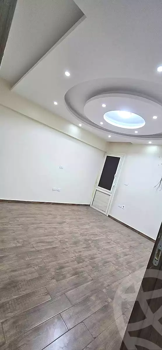 https://aqarmap.com.eg/ar/listing/6710756-for-rent-cairo-helwan-ahmed-enci-st