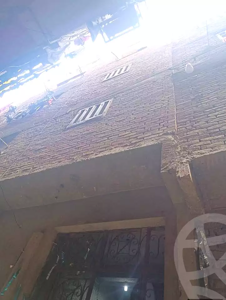 https://aqarmap.com.eg/ar/listing/6712883-for-sale-cairo-ain-shams-ain-shams-el-sharkia-el-zahraa-st