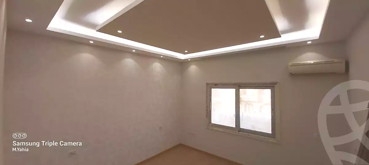 https://aqarmap.com.eg/ar/listing/6712928-for-rent-cairo-new-cairo-compounds-les-rois