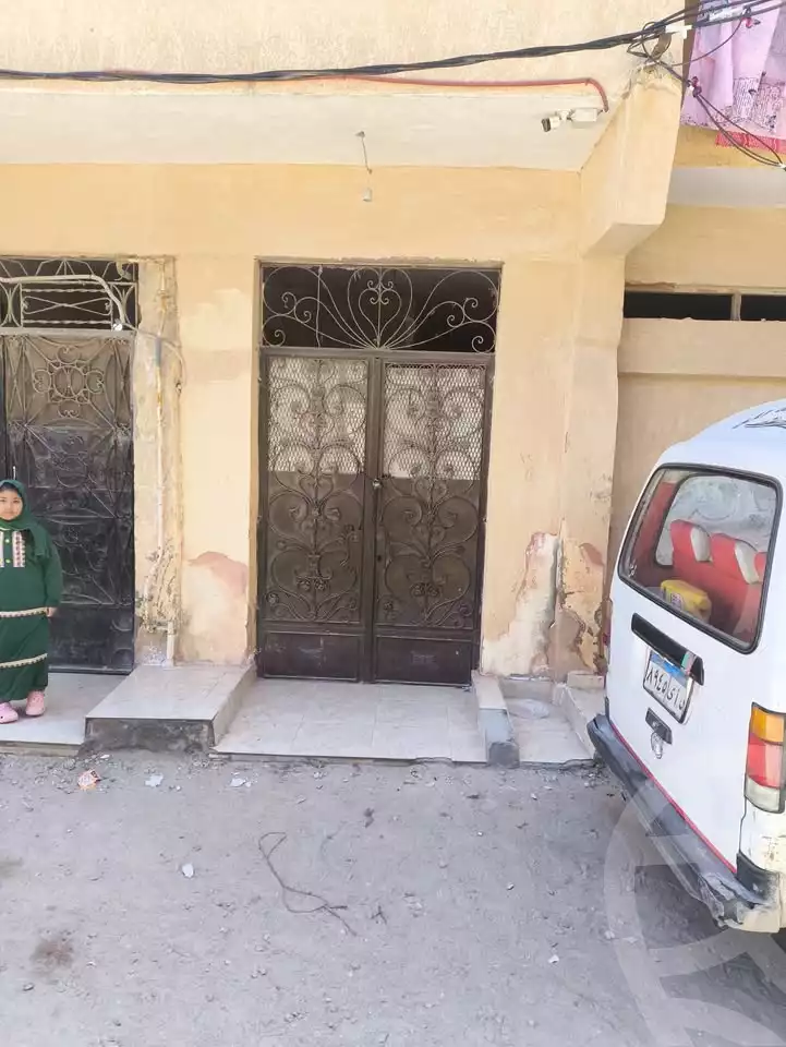 https://aqarmap.com.eg/en/listing/6714945-for-sale-alexandria-l-jmy-el-kilo-21
