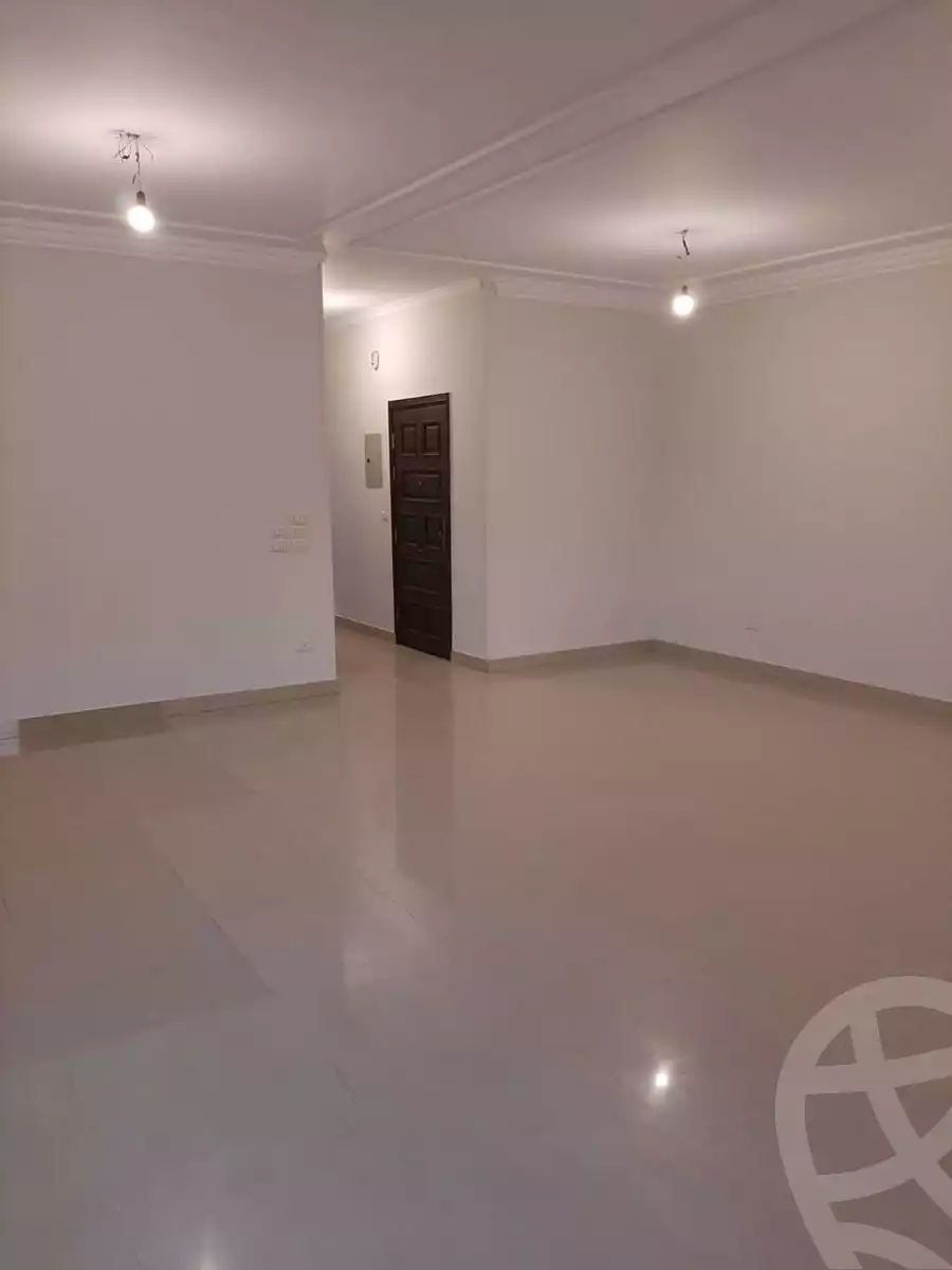 https://aqarmap.com.eg/en/listing/6715426-for-sale-cairo-new-cairo-el-ahyaa-first-neighborhood-street-1