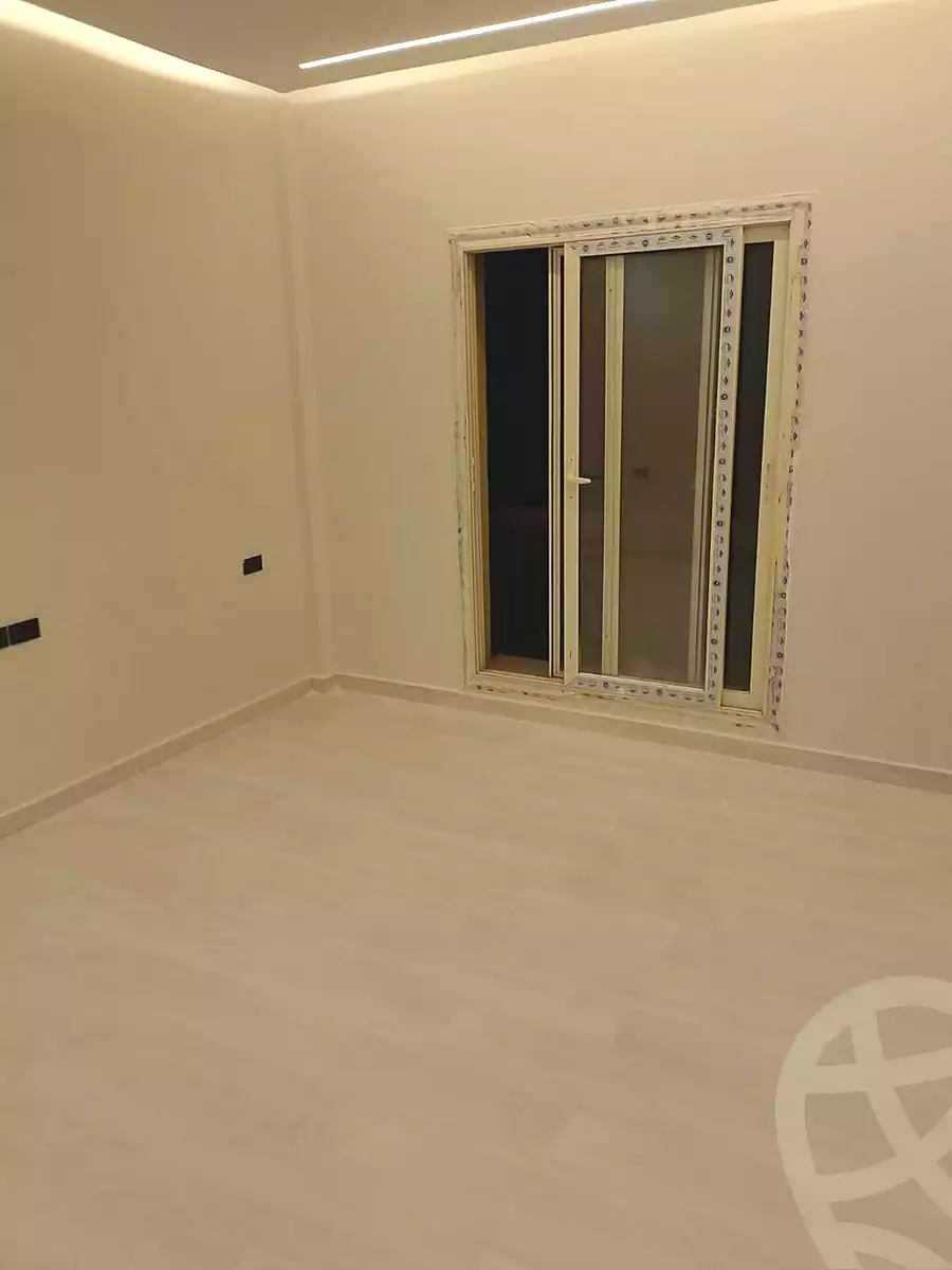 https://aqarmap.com.eg/ar/listing/6715798-for-rent-cairo-new-cairo-compounds-paradise